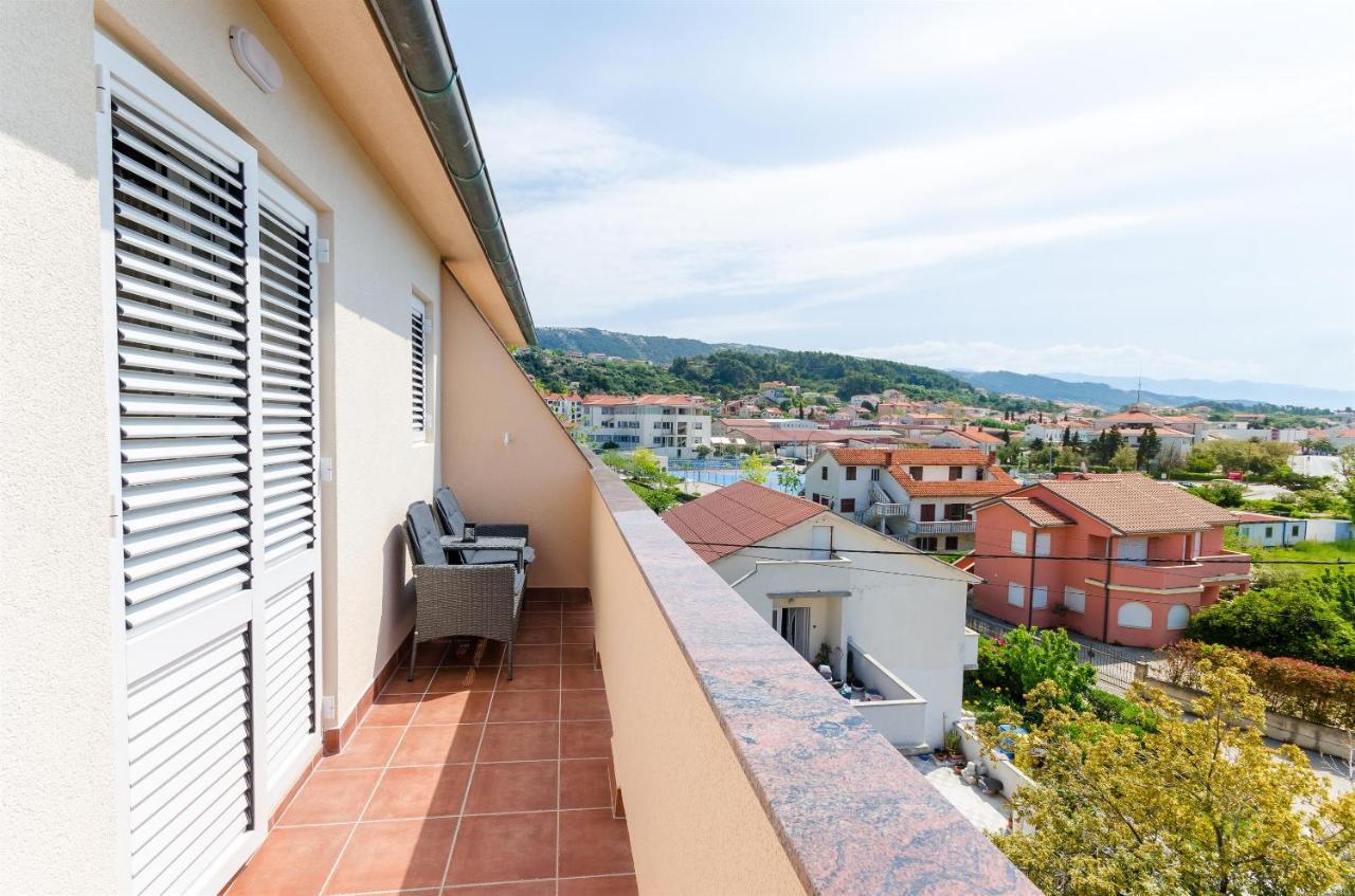 Apartments Marotin Palit Exterior photo
